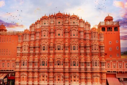 Jaipur In 24 Hours: Exploring The City's Foodie Stops, Bazaars And Historical Gems