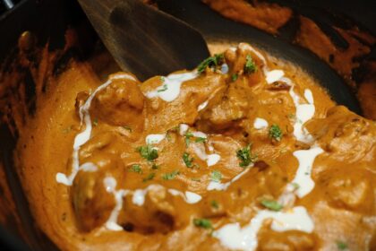 Butter Chicken Fan? Skip The Usual Rice-Roti Pairing And Try These 5 Mind-Blowing Butter Chicken Dishes