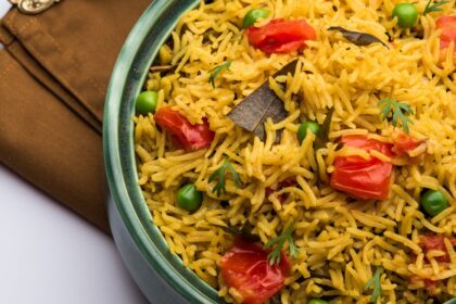 How To Make Healthy Green Chana Pulao - A Must-Try Recipe This Winter!