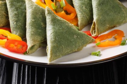 Palak Paneer Samosas Are The Snack You Need To Make This Weekend