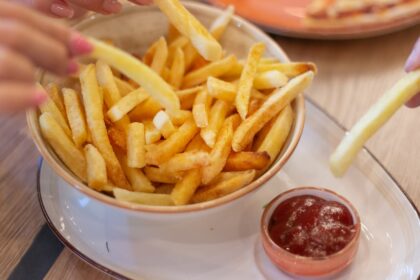 Love French Fries? 5 Ways To Make Them Healthier Without Losing Crunch