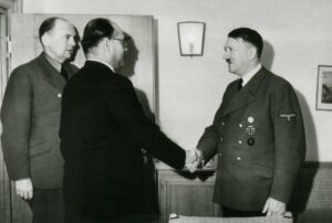 Netaji Subhash Chandra Bose with Adolf Hitler- 13angle.com