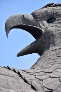 jatayu-bird-sculpture- 13angle.com