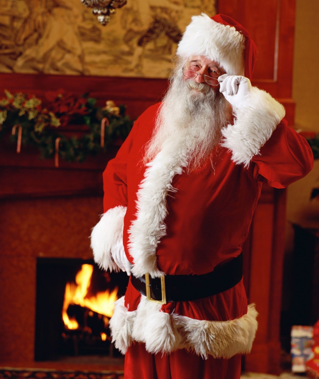 Santa Claus a positive male cultural symbol- 13angle.com