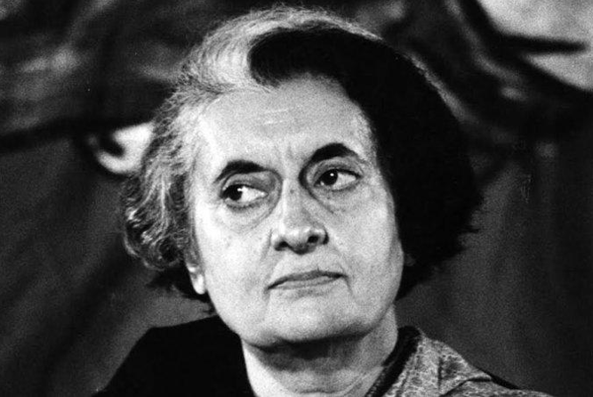 Role of Indira Gandhi- 13angle.com