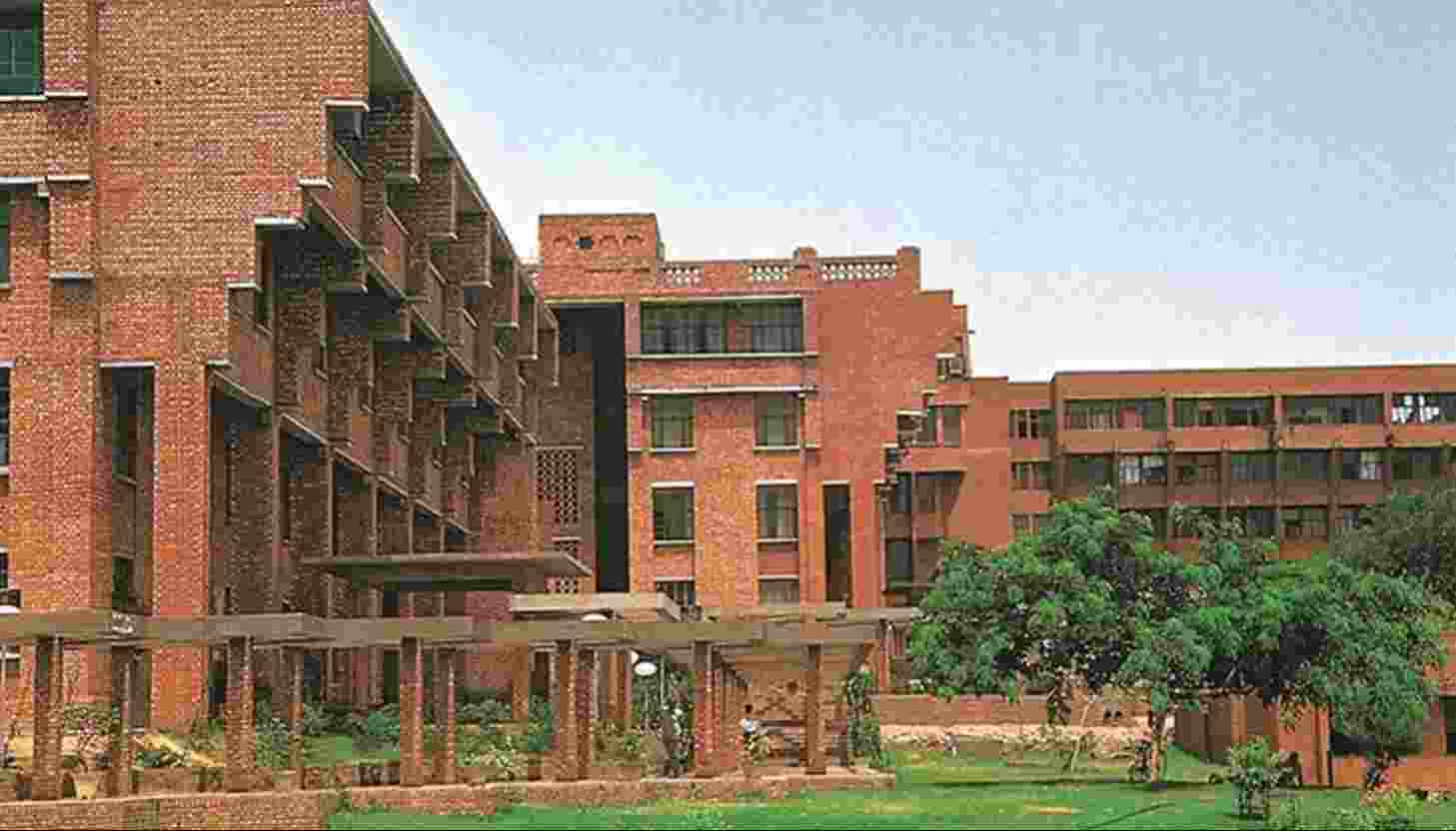 JNU Campus delhi- 13angle.com
