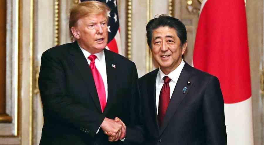 Trump with Shinzo Abe- 13angle.com