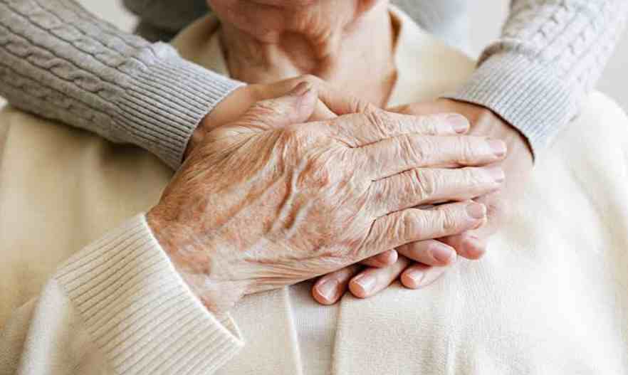 Problems faced by elders in old-age homes- 13angle.com